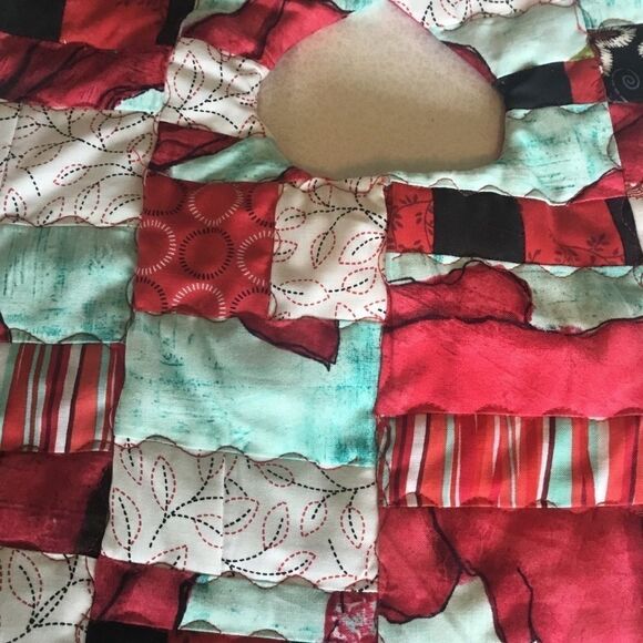 3/$25 or $12 ea. NWT Handmade Quilted Reversible Baby Bib - Picture 2 of 8